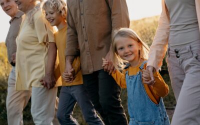 Setting Boundaries in Family Dynamics: Balancing Independence and Togetherness